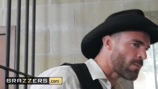 Hot And Mean - Lela Star Molly Stewart - Wanted Fucked