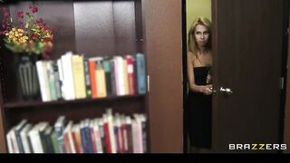 Hot - Sexy Latina Diamond Kitty has rough-sex at work